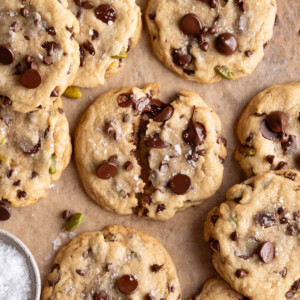 Pistachio chocolate chip cookies